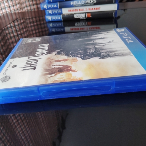 Dying Light PS4 Video Game Disc - Picture 4 of 12